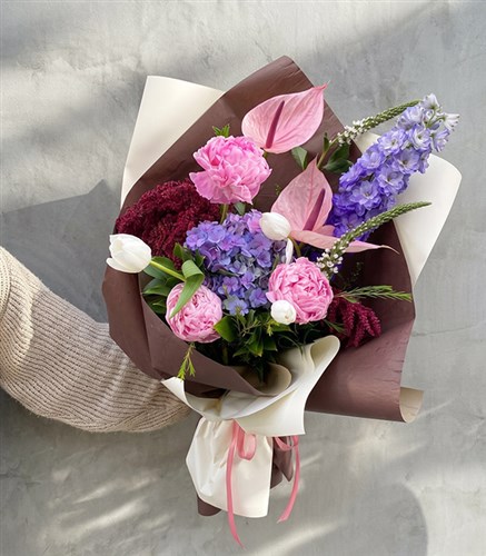 Wonder Pink Peony Hydrangea Autumn Bouquet
