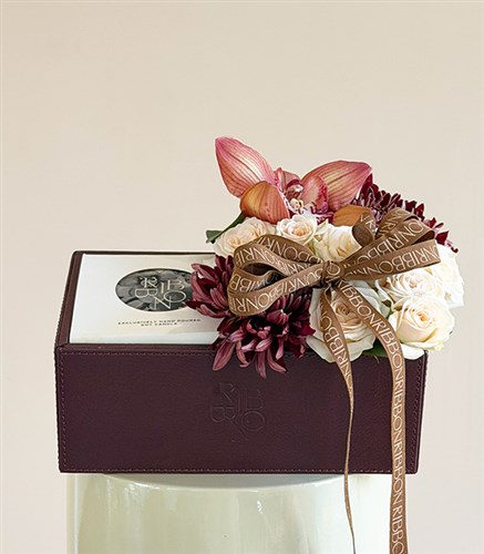 Bordeaux Anastasia Salmon Rose Scented Soy Candle Teacher's Day Gift Box