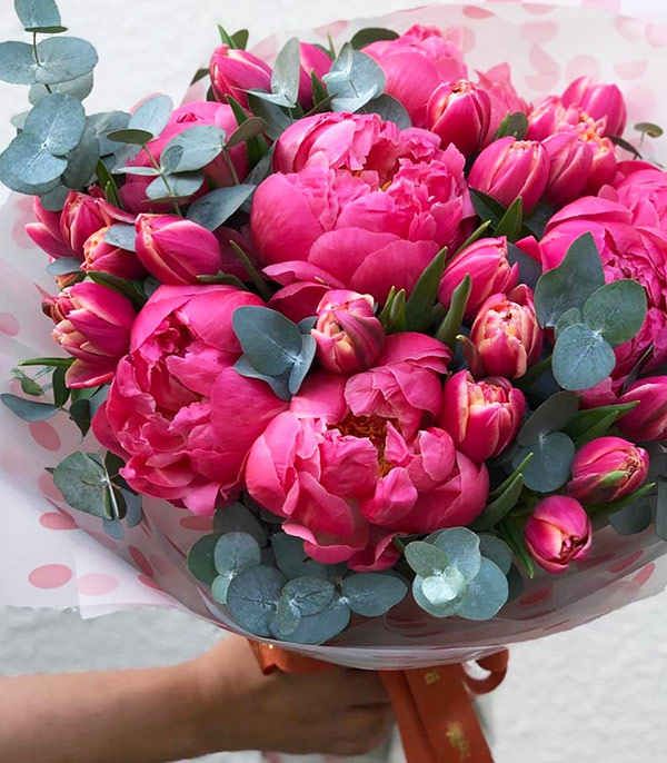 Deluxe Coral Peony Pink Tulips Bouquet