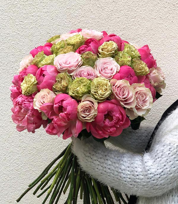 Royal Deluxe Pink Fuchsia 25 Peonies 25 Roses Bouquet