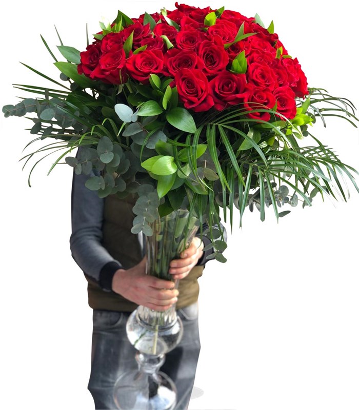 50 Kırmızı Ekvator Gülü Royal Vazo Aranjman