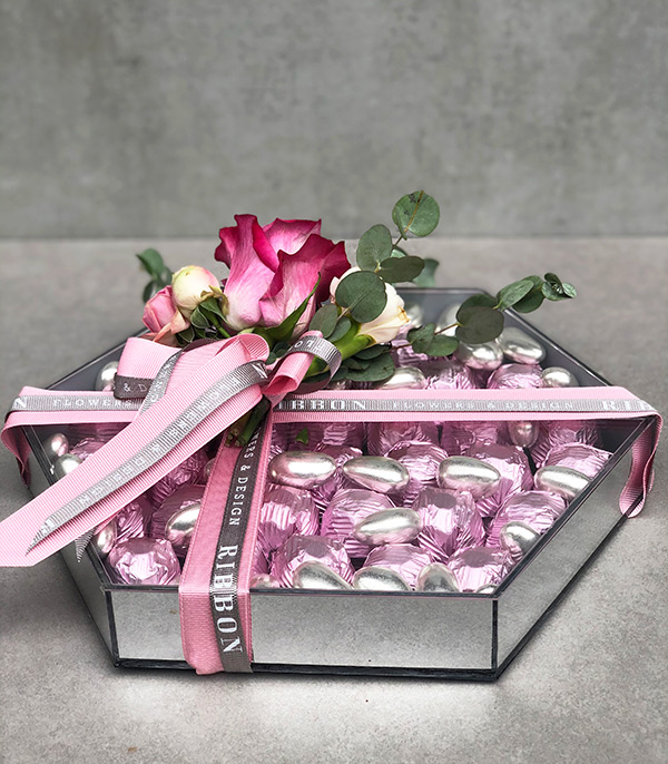 Pink Grand Deluxe Chocolate Tray