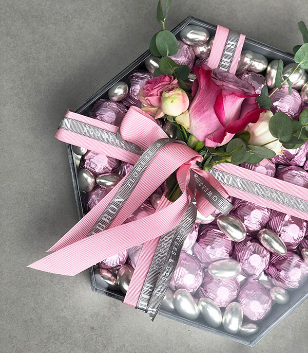 Pink Deluxe Chocolate Tray