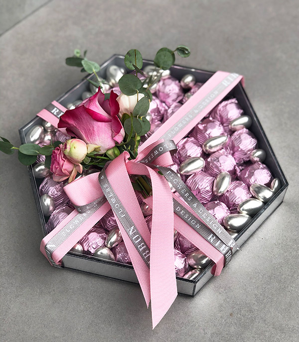 Pink Deluxe Chocolate Tray