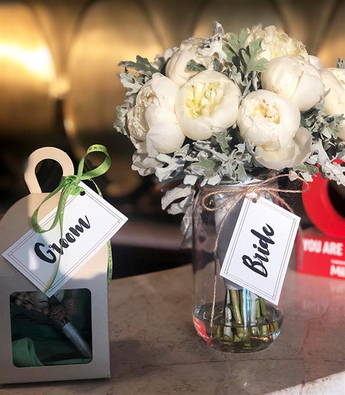 8 Beyaz Şakayık Gelin Buketi Damat Yaka Çiçeği Seti