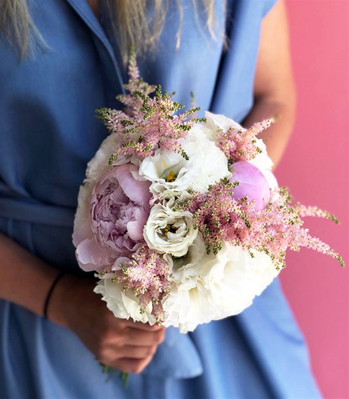 Pembe Rüyalar 5 Pembe Şakayık Beyaz Lisiantus Gelin Buketi