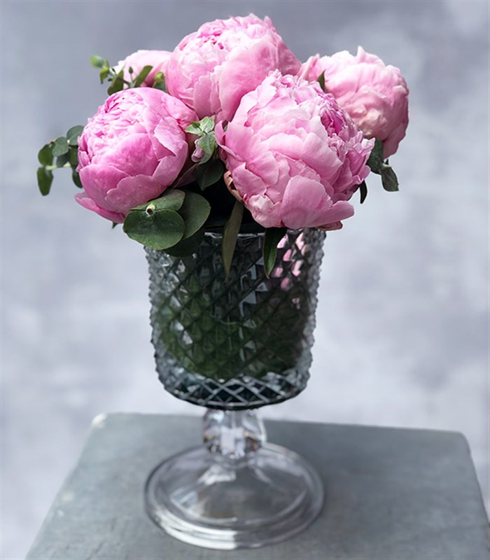 Pembe Şakayıklar 3Lü Kesme Vazo Masa Çiçeği Seti