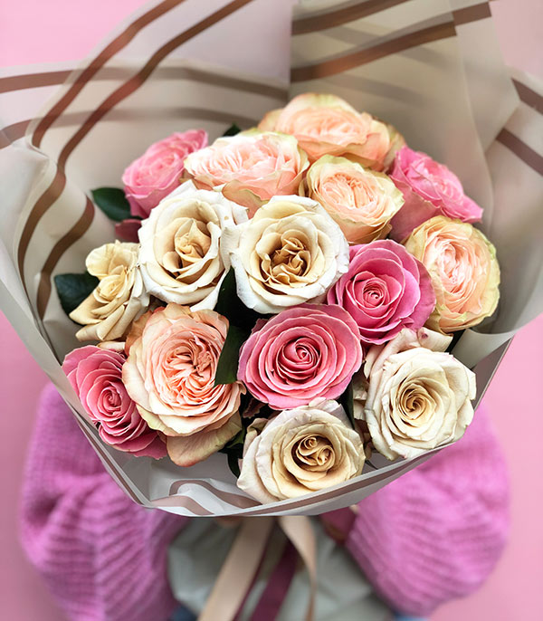 Rosaline Pink Salmon Roses Bouquet