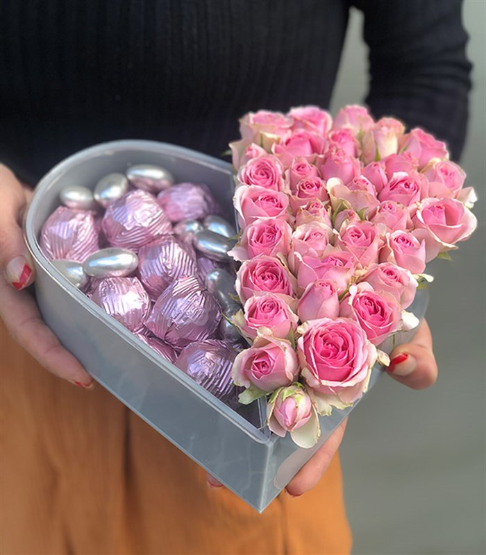 Kalp Çikolata Kutusu 22Li Yıldız Pembe Grand Deluxe