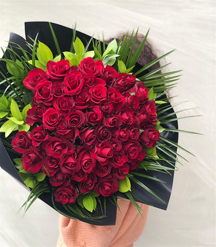 50 Kırmızı Gül Buketi Grand Deluxe