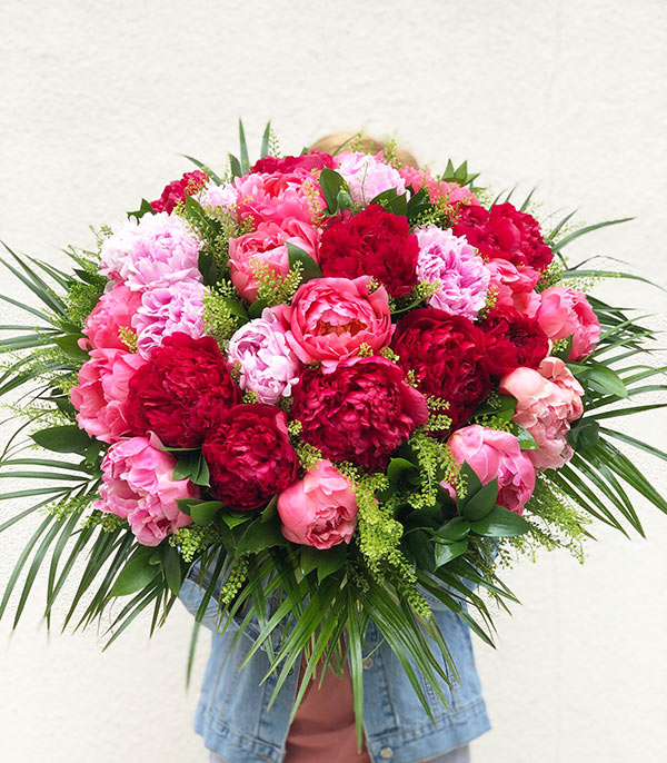 Royal Deluxe Colorful 30 Peonies Bouquet