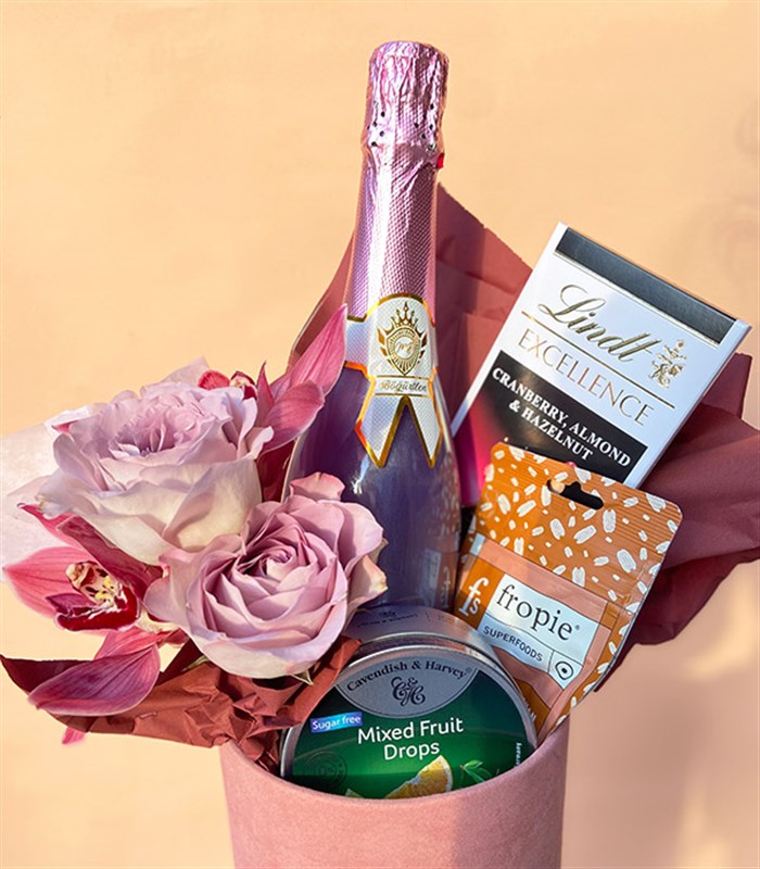 Alkolsüz Şampanyalı Kutlama Hediye Kutusu Pembe