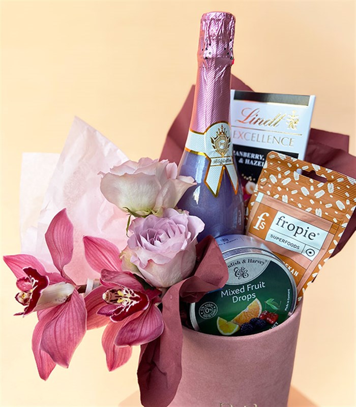 Alkolsüz Şampanyalı Kutlama Hediye Kutusu Pembe