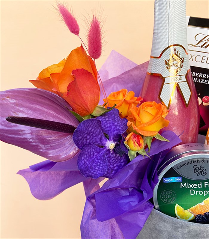 Alkolsüz Şampanyalı Kutlama Hediye Kutusu Gri