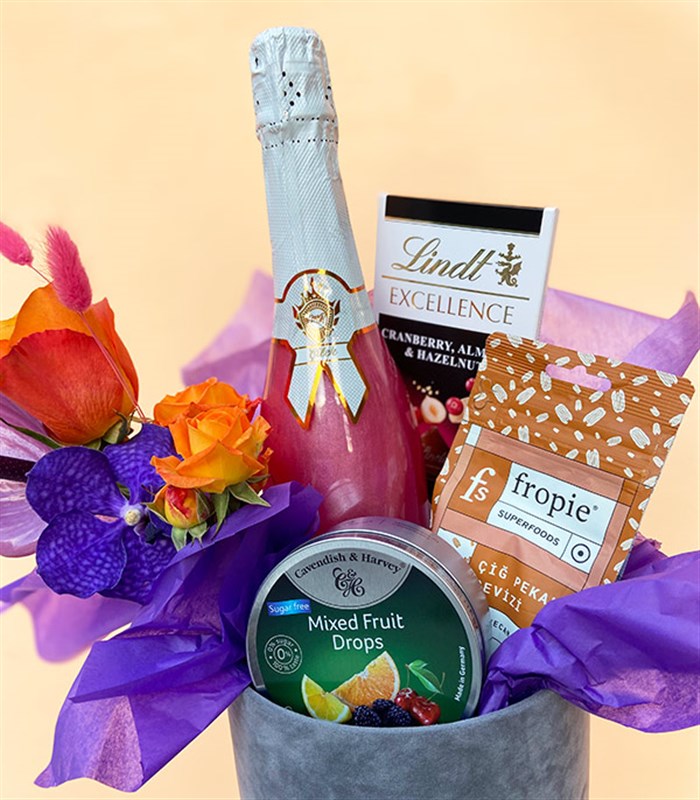 Alkolsüz Şampanyalı Kutlama Hediye Kutusu Gri