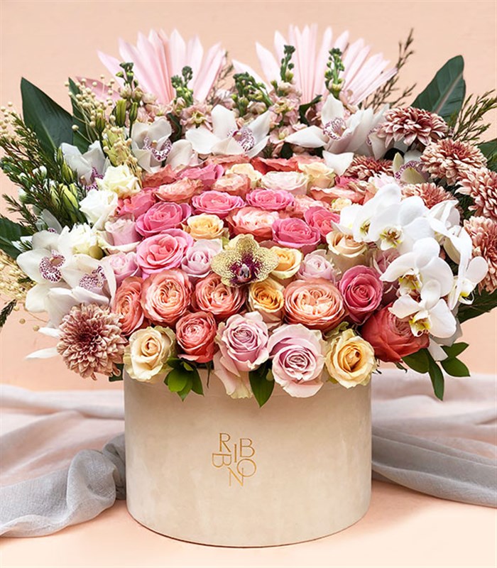 Rosaline Royal Deluxe Somon Pembe Kutu Çiçek