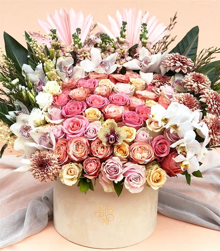 Rosaline Royal Deluxe Somon Pembe Kutu Çiçek