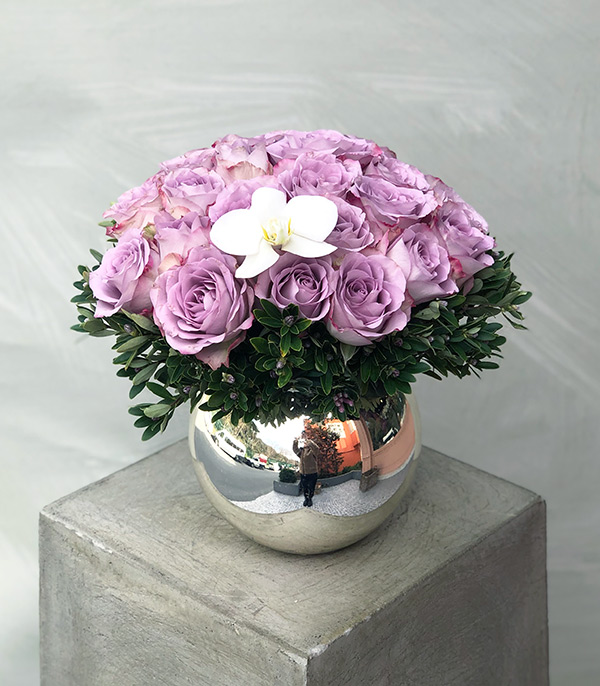 Chloe 25 Lilac Roses Silver Vase Arrangement