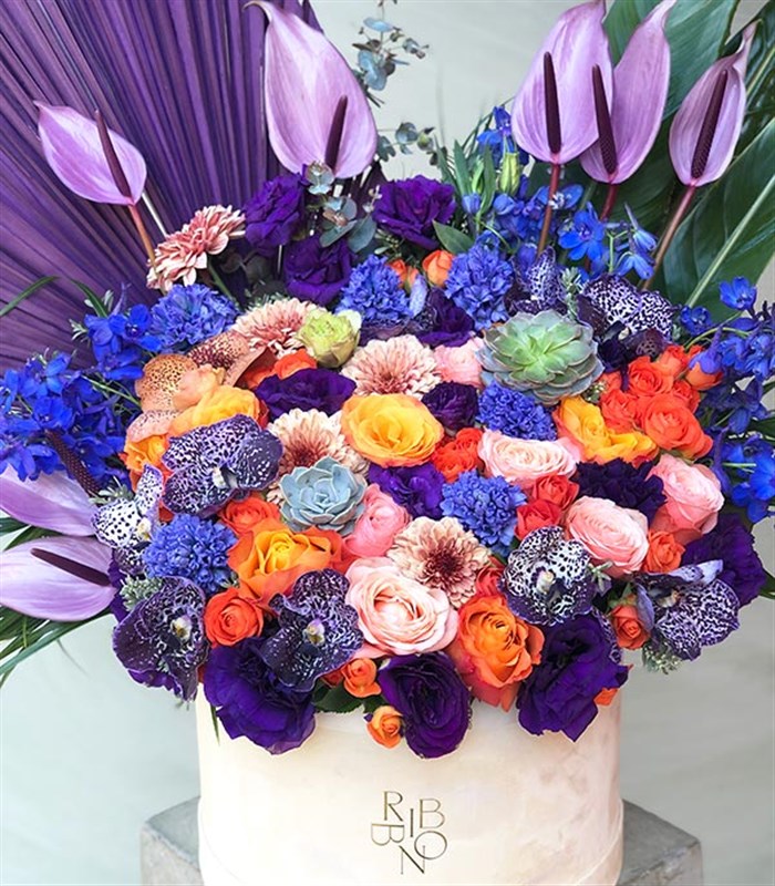 Sophia Loren Turuncu Mor Royal Deluxe Kutuda Çiçek