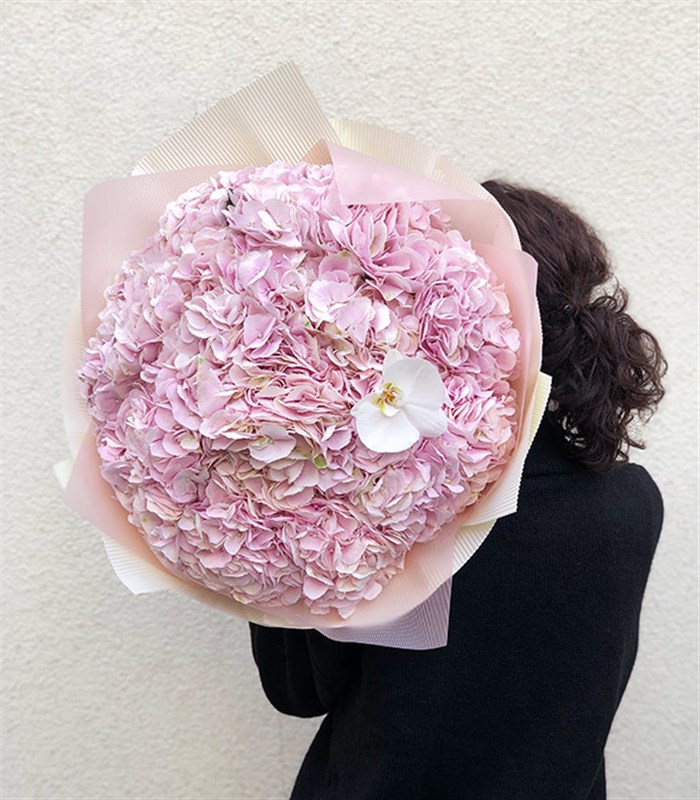 Grace Kelly Royal Deluxe 20 Pembe Ortanca Buketi