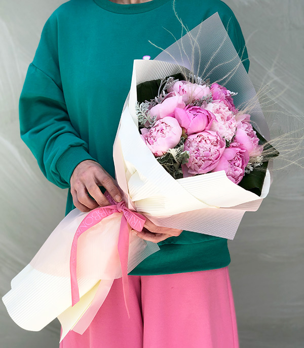 Agnes 9 Pink Peonies Bouquet