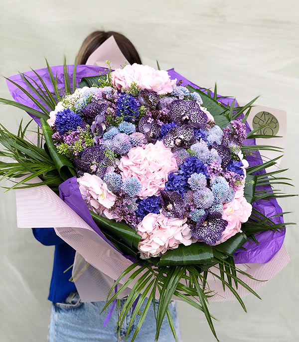 Diandra Royal Deluxe Purple Hyacinth Hydrangea Bouquet