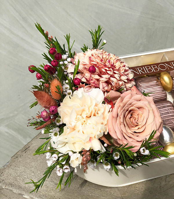 Deluxe Cream Brown Chocolate Tray