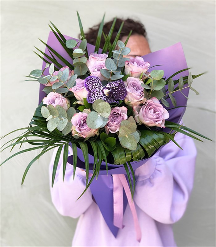 Chloe Lila Gül Buketi