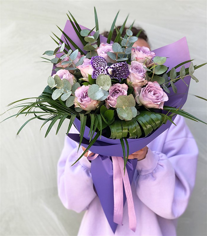 Chloe Lila Gül Buketi