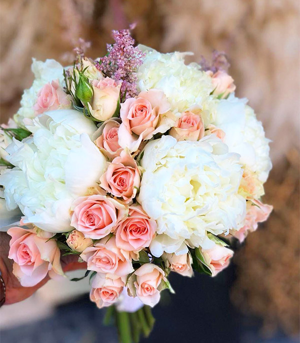 Lexi Powder Spray Rose White Peony Bridal Bouquet