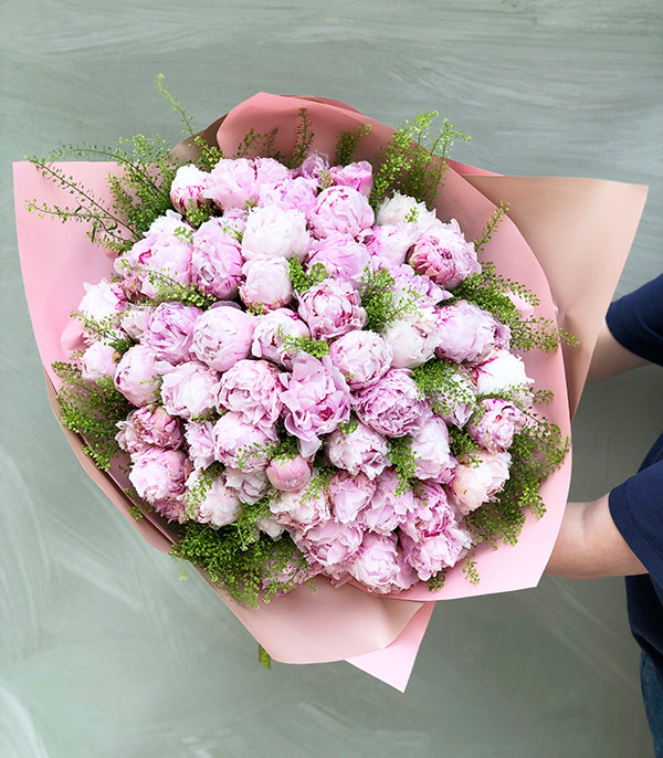Royal Deluxe Pink 50 Peonies Bouquet