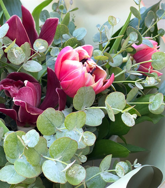 Aisha Okaliptüs Pembe Lale Buketi