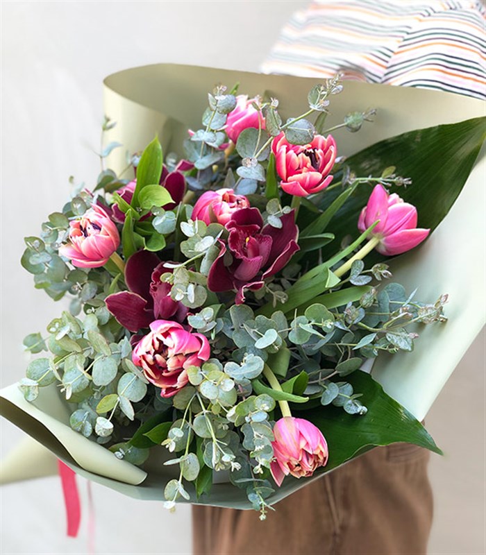 Aisha Okaliptüs Pembe Lale Buketi