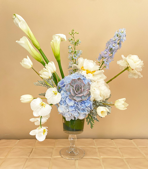 Alvin Mavi Ortanca Beyaz Şakayık Vazo Çiçek