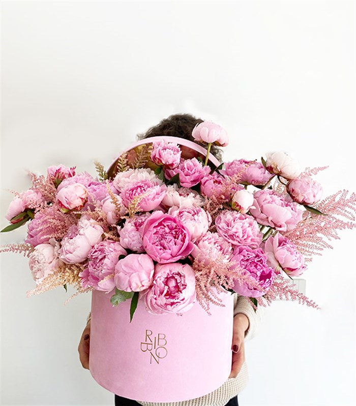 Grand Deluxe Pembe Kutuda 30 Pembe Şakayık