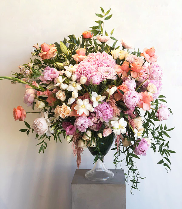 Nora Royal Deluxe Pink Peonies Vase Arrangement