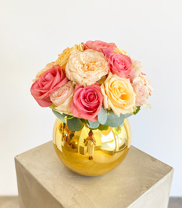 Rosaline Pink Salmon Roses Gold Vase