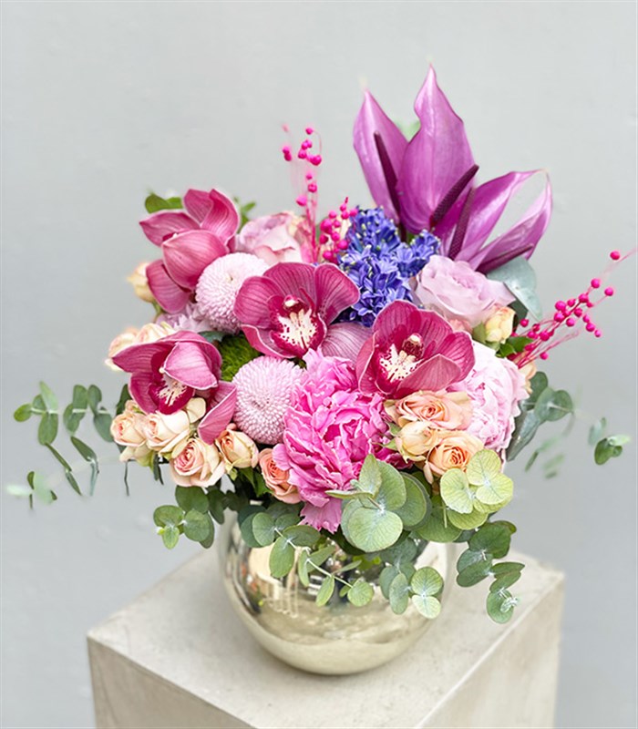 Silver Vazoda Pembe Şakayıklı Lila Aranjman