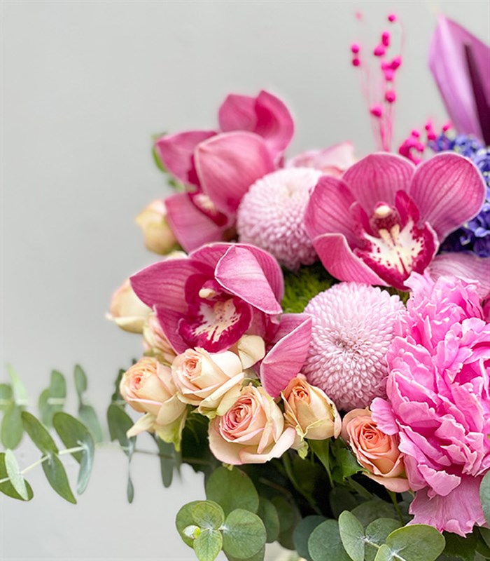 Silver Vazoda Pembe Şakayıklı Lila Aranjman