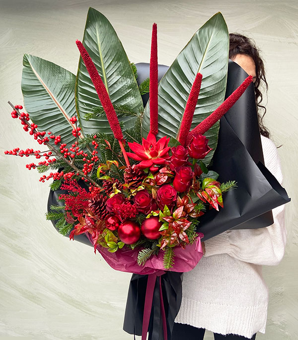 Big Red Christmas Bouquet