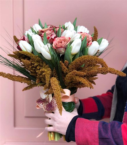 Deluxe Cappucino Elegance Bouquet