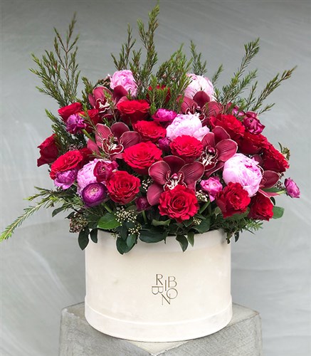 Red Roses Pink Peony in Grand Cream Box