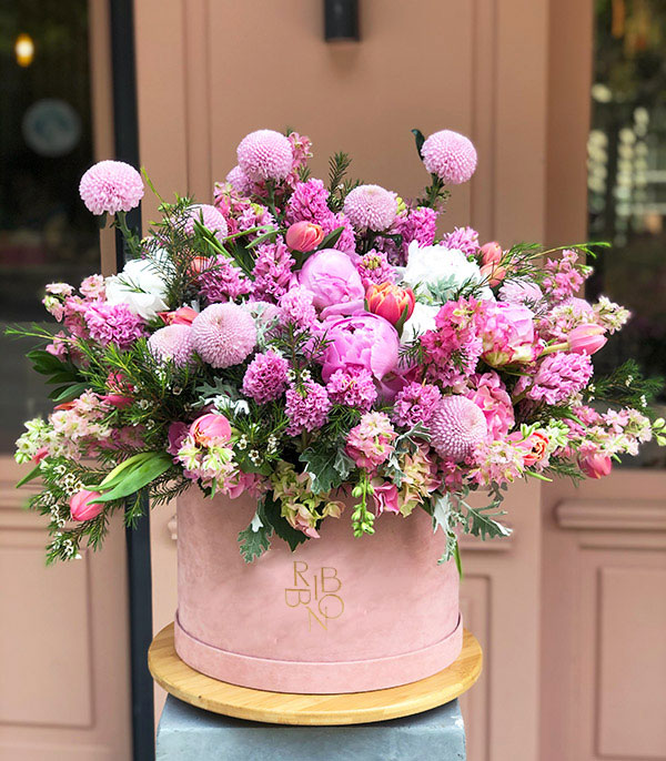 Pink Dreams Flowers Grand Box