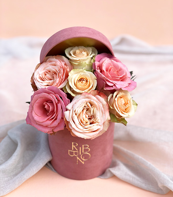 Rosaline Mini Salmon Pink Rose Flowers in Box