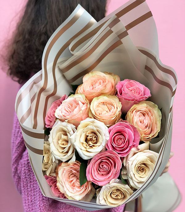 Rosaline Pink Salmon Roses Bouquet
