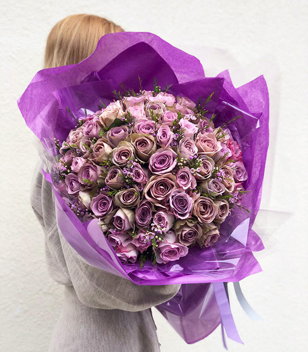 Royal Deluxe Lilac 75 Roses Bouquet