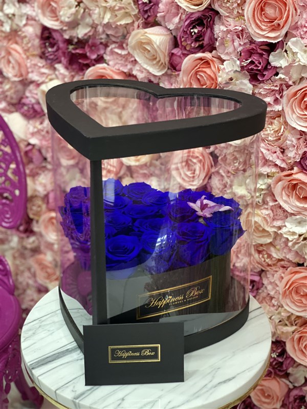 Siyah Kalp Asetat Kutuda Mavi Solmayan Güller