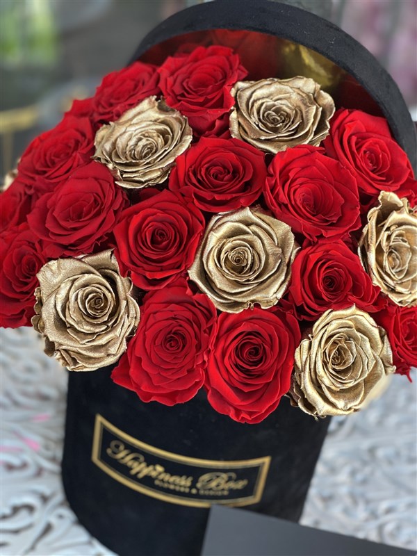 Siyah Kadife Silindir Kutuda Bombeli Gold Kırmızı Solmayan Güller