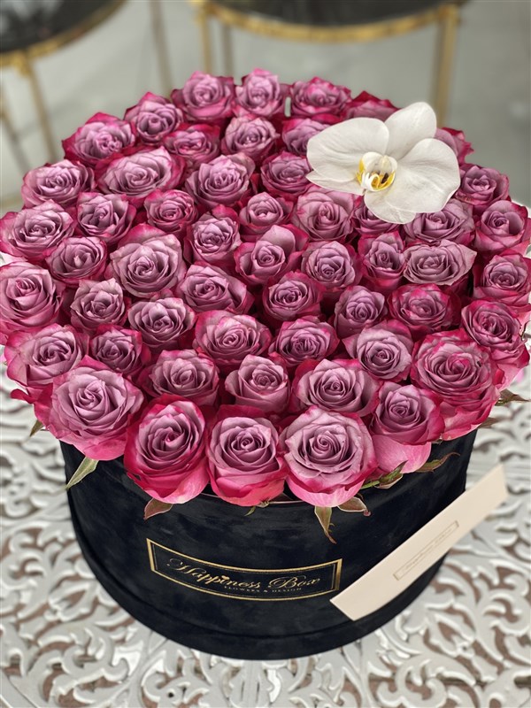 Siyah Mega Kutuda Lila Çift Renk Güller