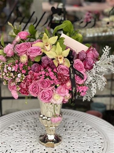 Büyük Lüks Vazoda Pembe Aranjman
